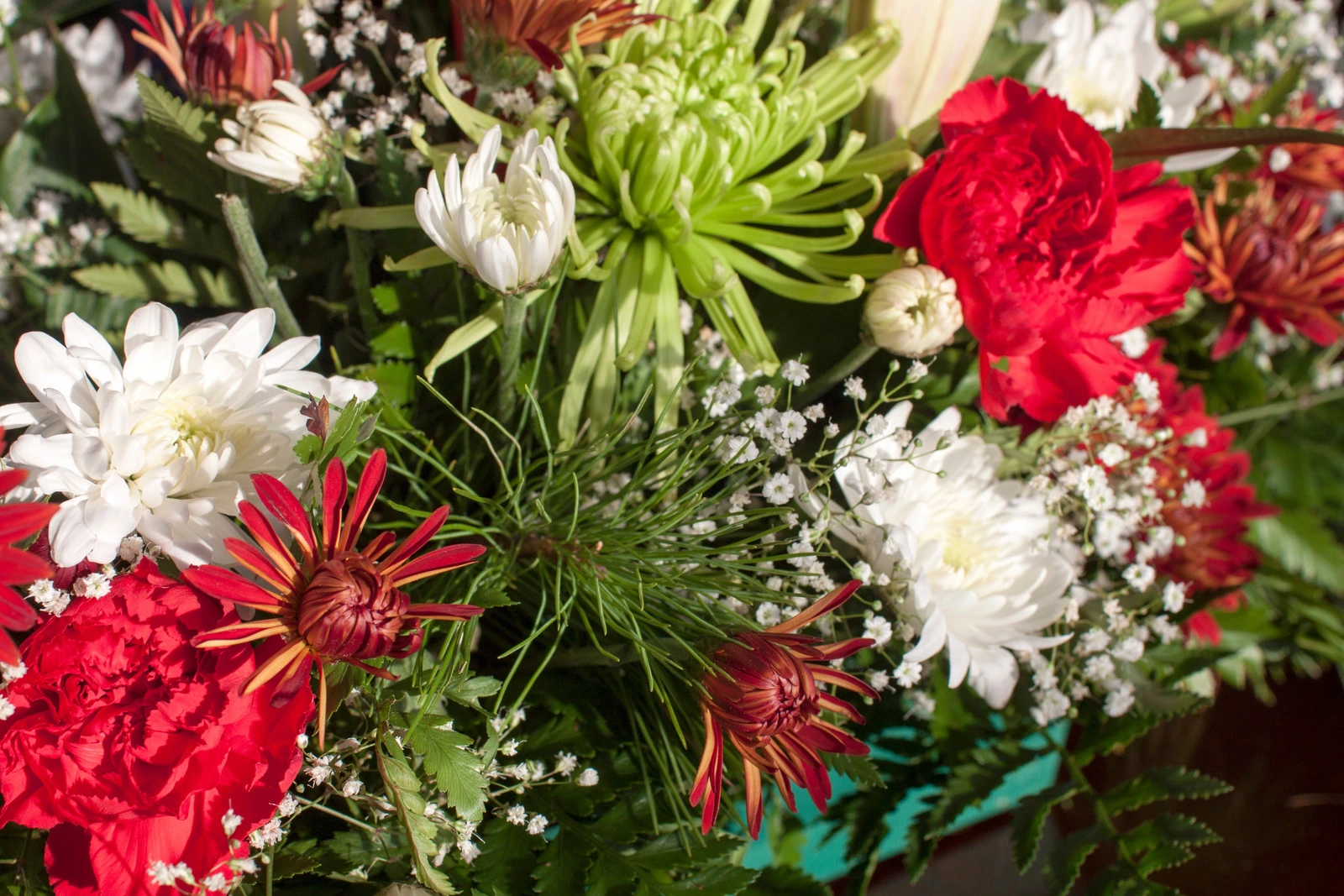 fleurs de Noël - composition florale Marrakech