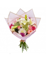 Bouquet Lys & Romance avec lys blancs et roses fraîches – création florale élégante par Fleuriste Marrakech