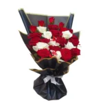 Bouquet de 30 roses rouges et blanche Feu du Cœur – Fleuriste Marrakech