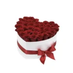 Boite de fleurs fraîches composé de roses rouges, – Livraison rapide gratuite à Marrakech – Fleuriste Marrakech